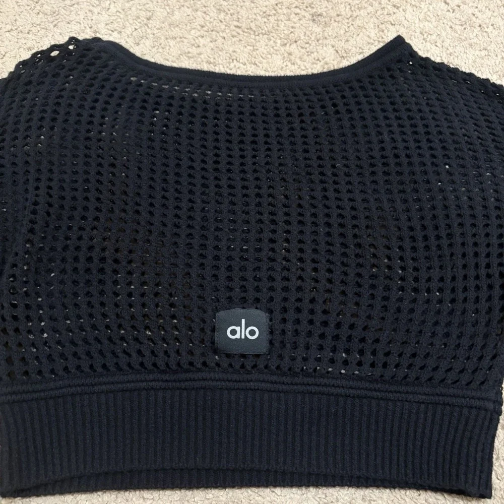 ALO Yoga Chase The Sun Crochet Shirt XS/S  Black Mesh Coverup Beach Swim